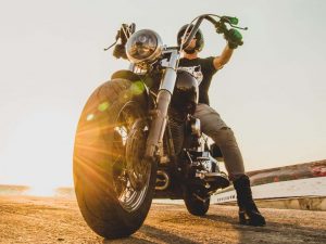 Read more about the article What to Wear When Riding a Motorcycle in Hot Weather