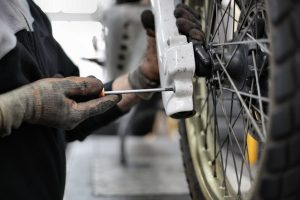 Read more about the article 9 Easy Motorcycle Maintenance Basics Before Spring Riding