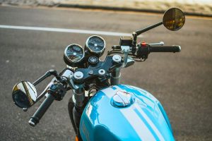 Read more about the article How Do I Avoid a Blind Spot in a Motorbike’s Rear Mirror?