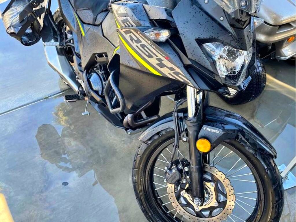 Kawasaki Versys-X 300