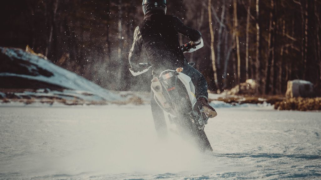 winter motorcycle riding