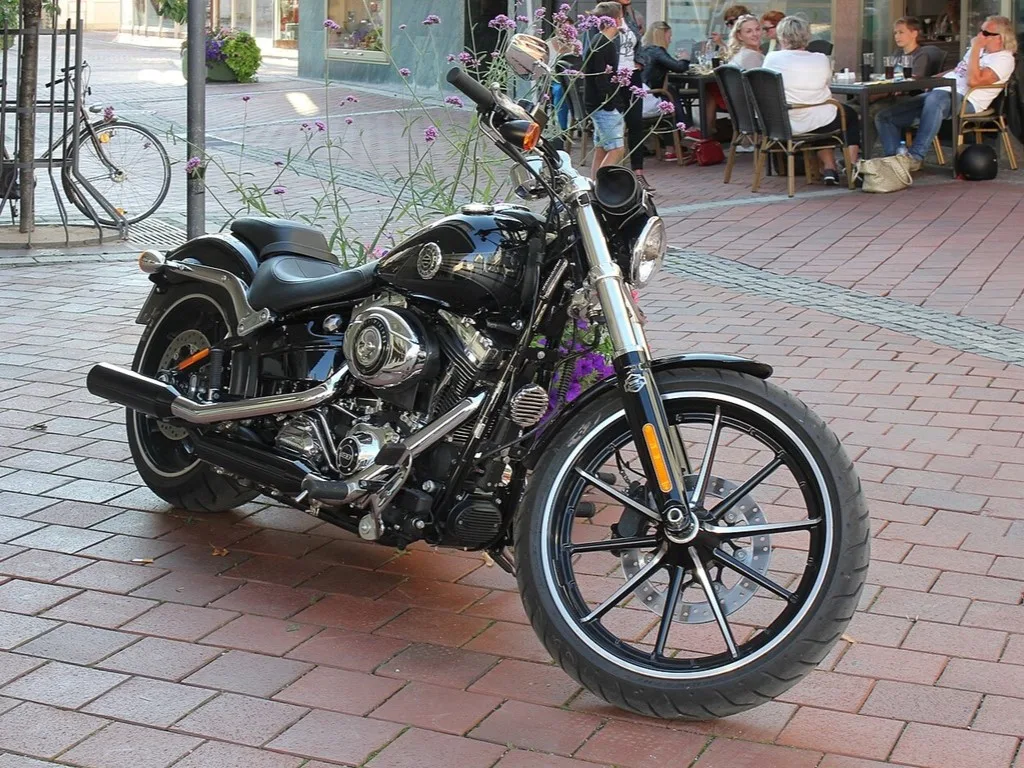 Read more about the article DIY Leather Motorcycle Seat Repair and Restoration