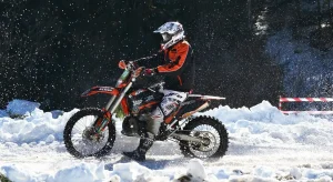 Read more about the article Winter Motorcycle Guide: Riding & Storage Essentials